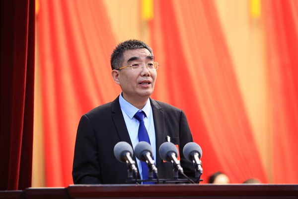 李文成委员：向内挖潜  对外引援 以数智化推动济源高质量发展