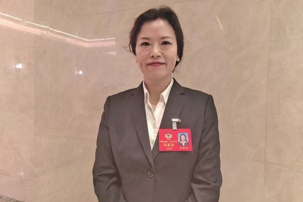 市政协委员李雅娅：构建慢性病防控体系 守护人民健康福祉